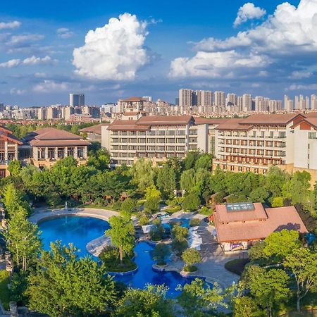 Hilton Wuhan Optics Valley Εξωτερικό φωτογραφία