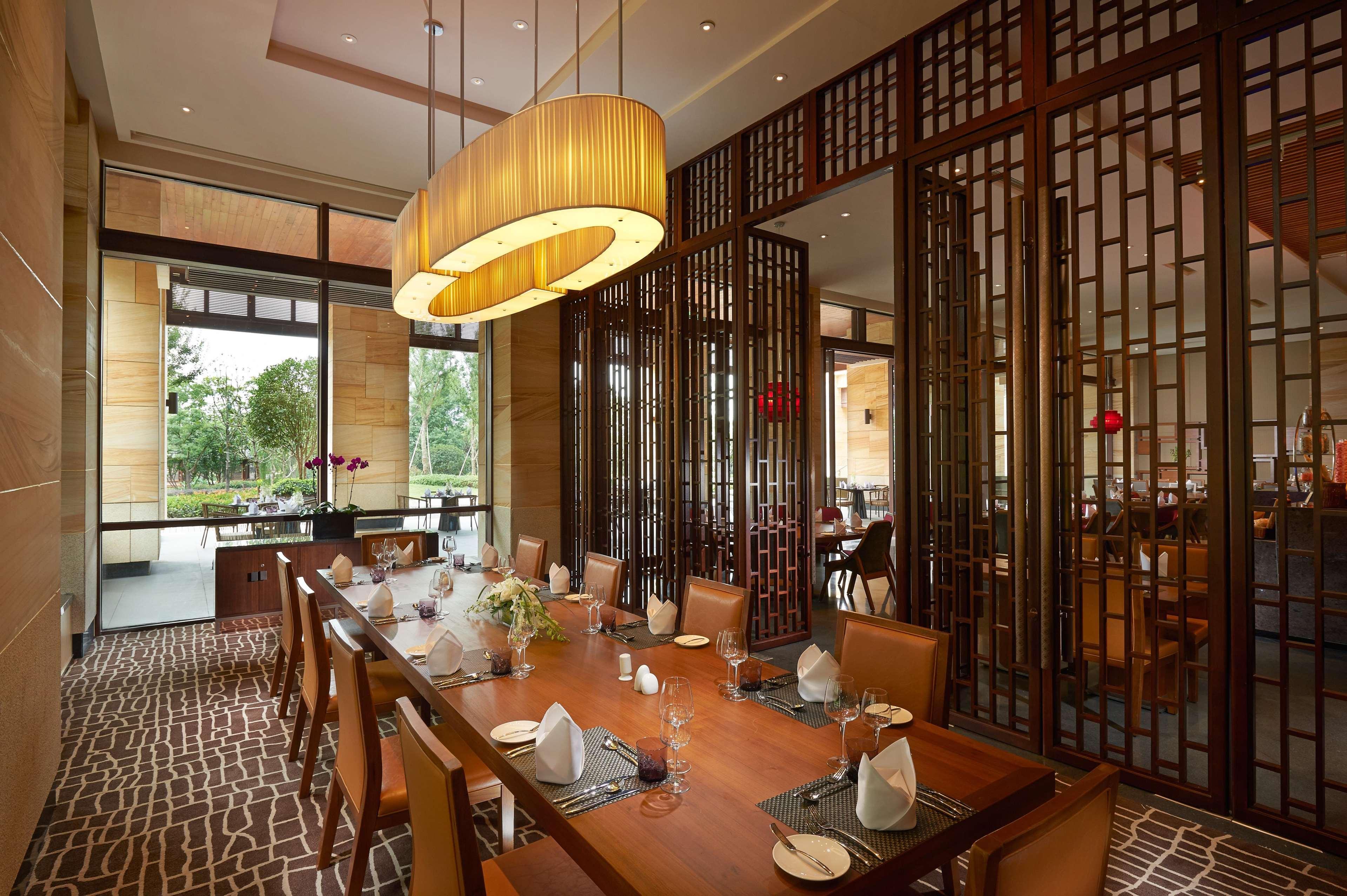 Hilton Wuhan Optics Valley Εξωτερικό φωτογραφία
